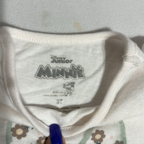 Disney Junior’s Minnie Bundle Set 3T and one 4T - Picture 7 of 11